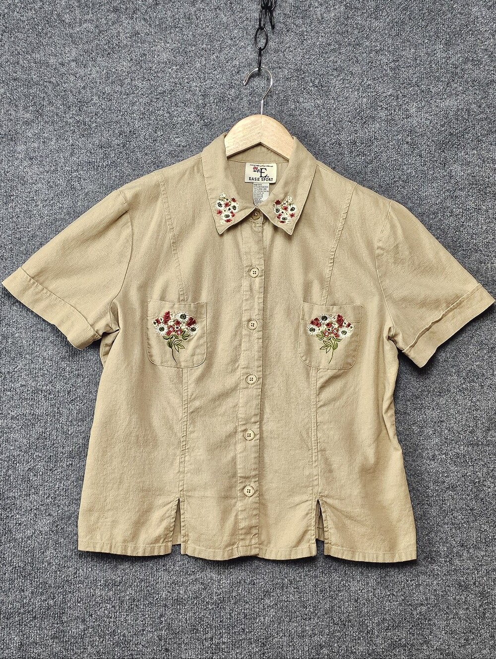 Vintage Ease Sport Embroidered Floral Button Down Top- 14